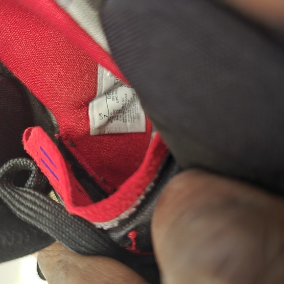 Nike Black and Red Athletic Shoes with Supportive Sole‎ main image 5